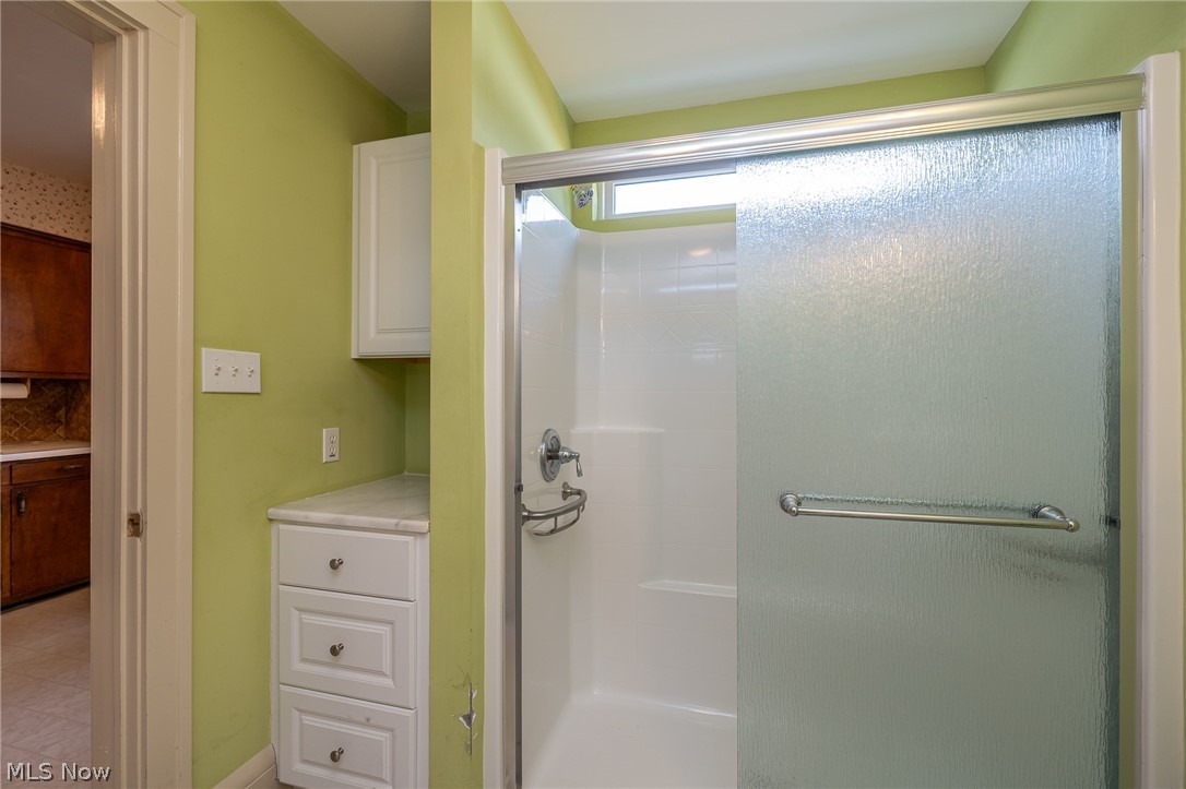 8028 Dresden Avenue Parma OH 44129