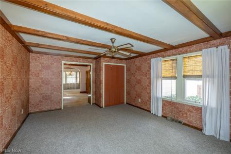 8028 Dresden Avenue Parma OH 44129