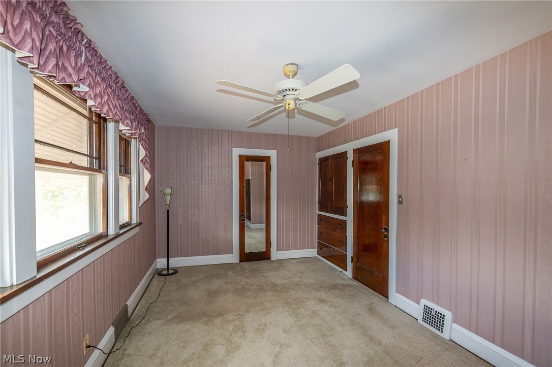 8028 Dresden Avenue Parma OH 44129