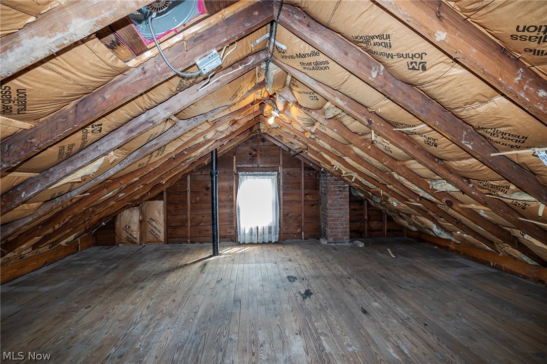 8028 Dresden Avenue Parma OH 44129