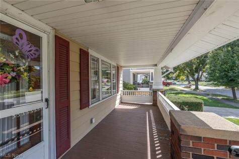 8028 Dresden Avenue Parma OH 44129