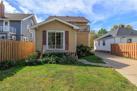 8028 Dresden Avenue Parma OH 44129