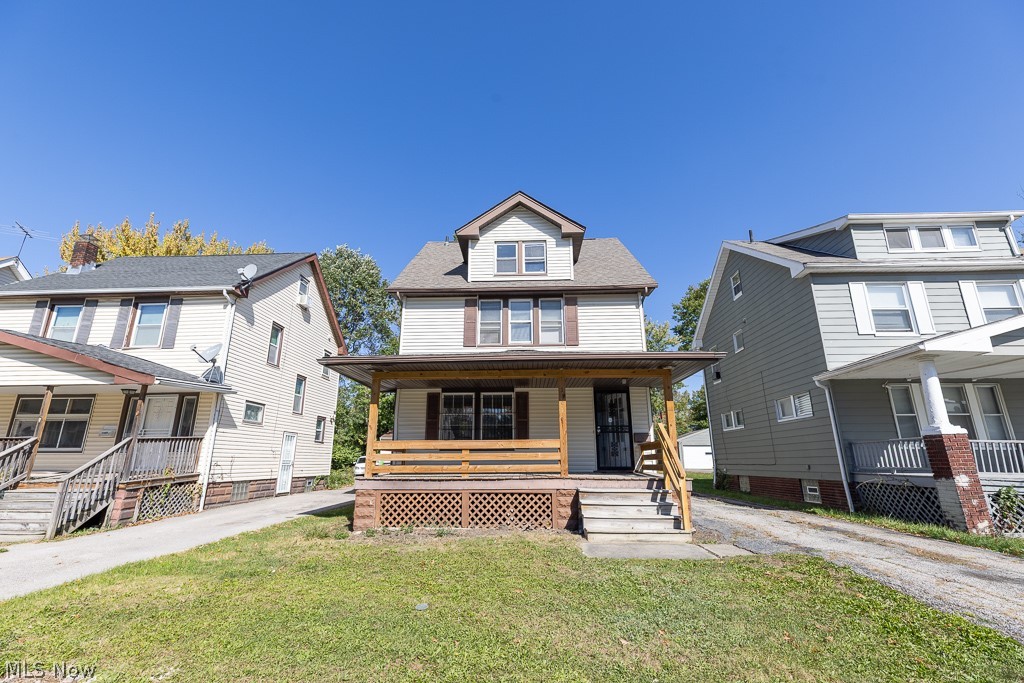 12913 Thornhurst Avenue Garfield Heights OH 44105