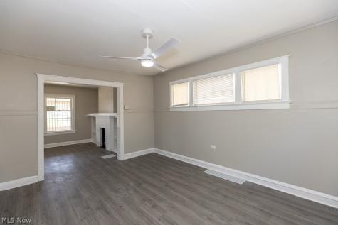12913 Thornhurst Avenue Garfield Heights OH 44105