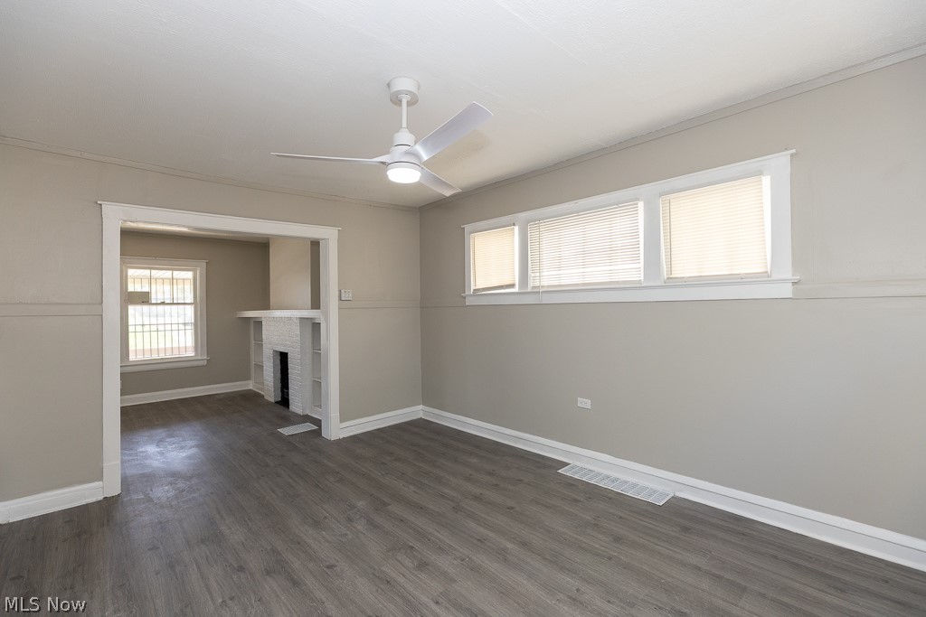 12913 Thornhurst Avenue Garfield Heights OH 44105