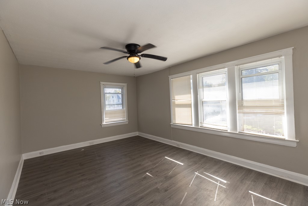 12913 Thornhurst Avenue Garfield Heights OH 44105