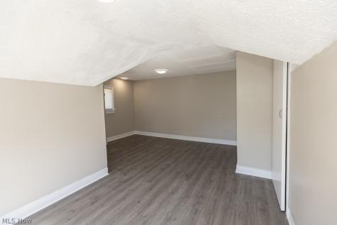 12913 Thornhurst Avenue Garfield Heights OH 44105