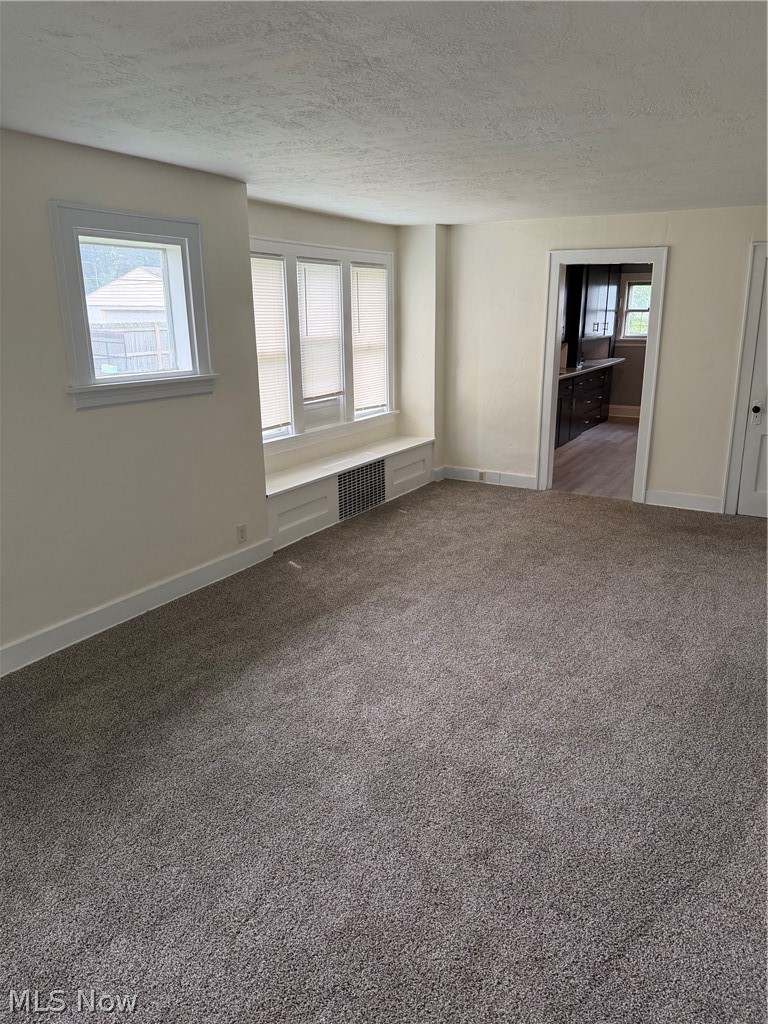 1054 Winton Avenue Akron OH 44320