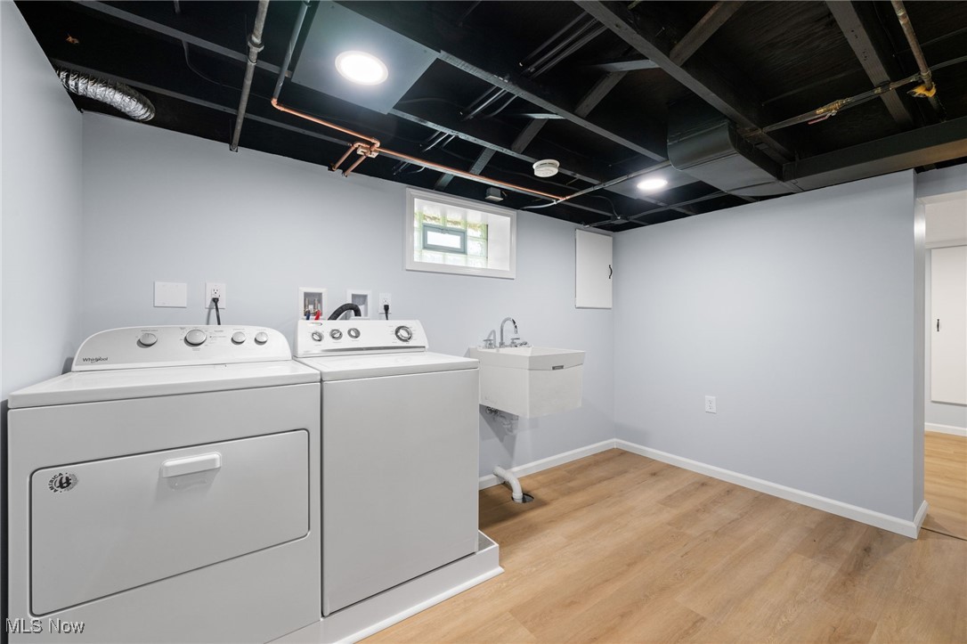 27411 Donald Drive Bay Village OH 44140