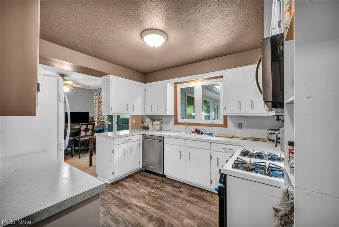 6321 Cardinal Hill NW North Canton OH 44720