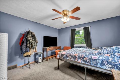 6321 Cardinal Hill NW North Canton OH 44720