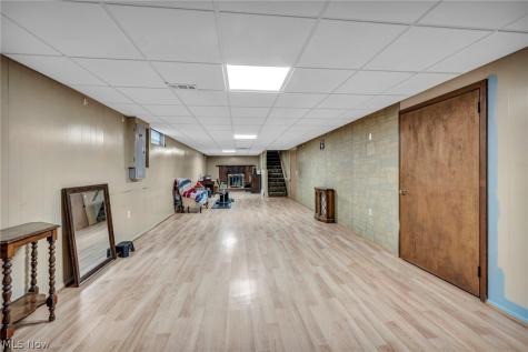 6321 Cardinal Hill NW North Canton OH 44720