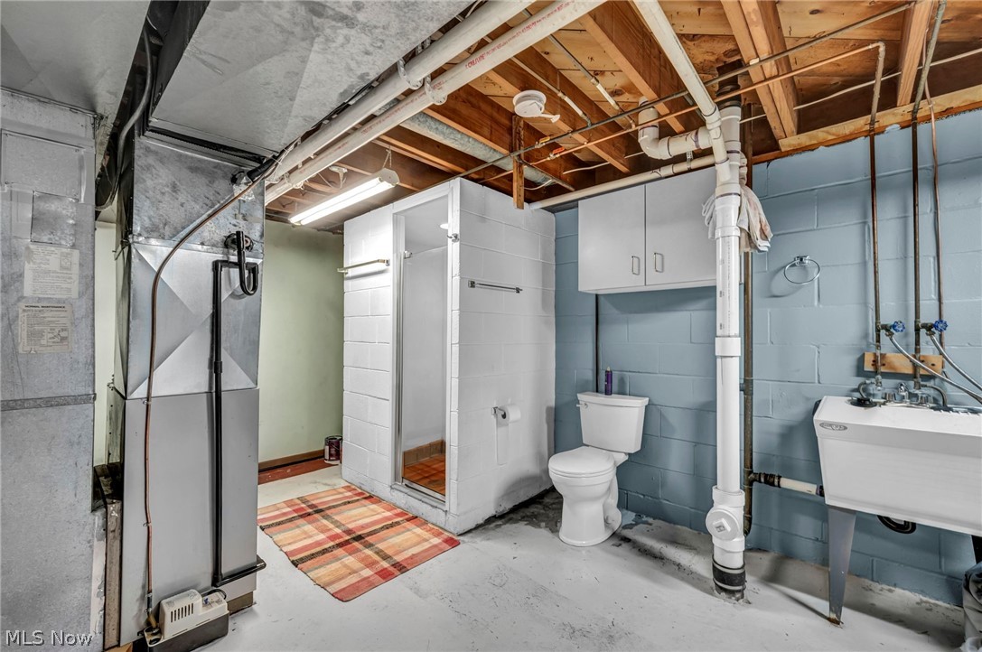 6321 Cardinal Hill NW North Canton OH 44720
