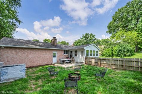 6321 Cardinal Hill NW North Canton OH 44720