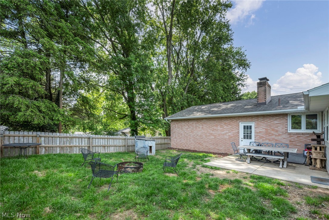 6321 Cardinal Hill NW North Canton OH 44720
