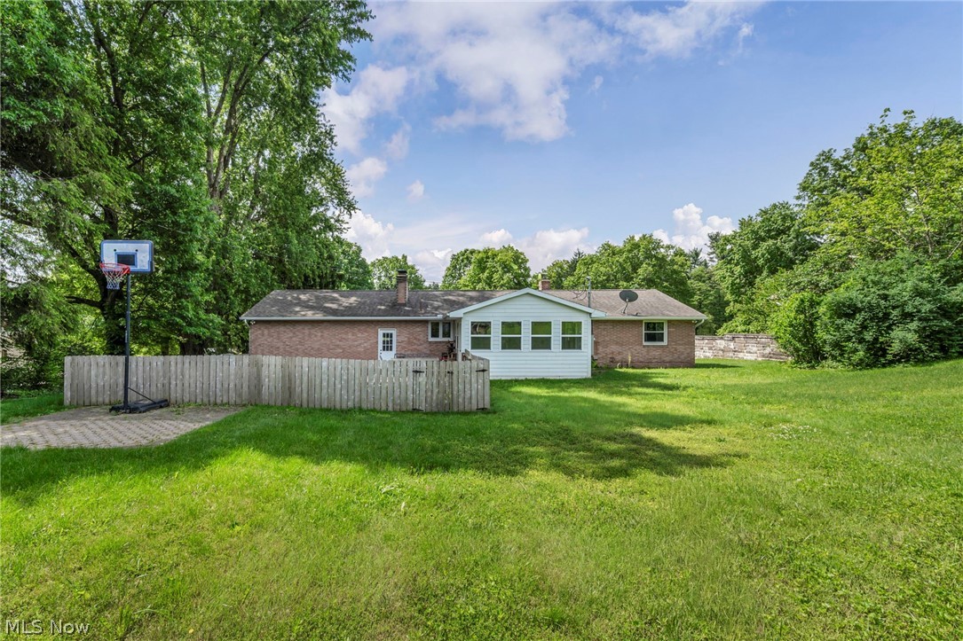 6321 Cardinal Hill NW North Canton OH 44720