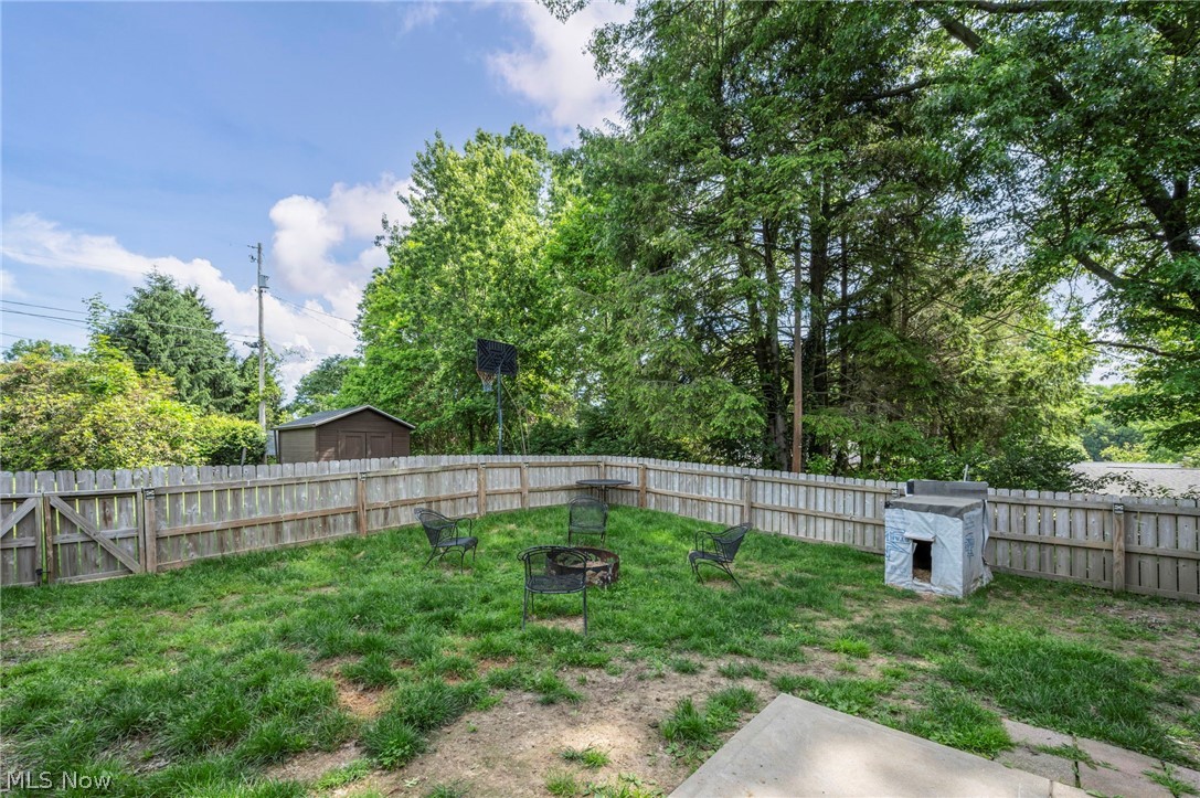 6321 Cardinal Hill NW North Canton OH 44720