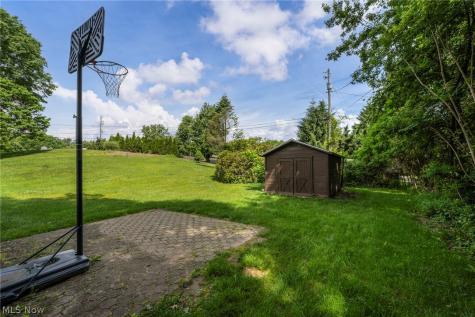 6321 Cardinal Hill NW North Canton OH 44720