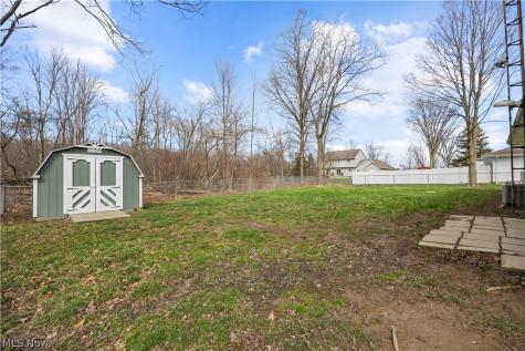 239 Habant Drive Amherst OH 44001
