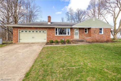 239 Habant Drive Amherst OH 44001