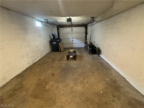 522 Grandview Avenue Barberton OH 44203