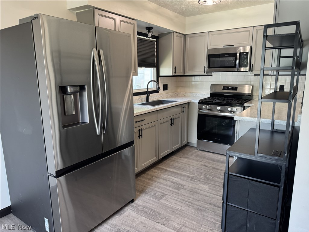 522 Grandview Avenue Barberton OH 44203