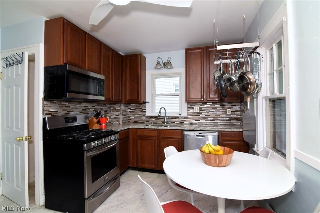 1922 Spring Road Cleveland OH 44109