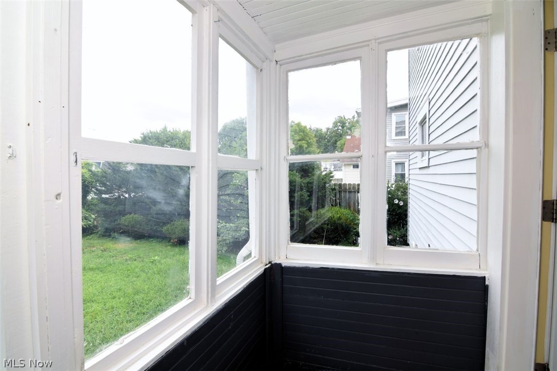 1922 Spring Road Cleveland OH 44109