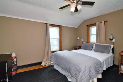 1922 Spring Road Cleveland OH 44109