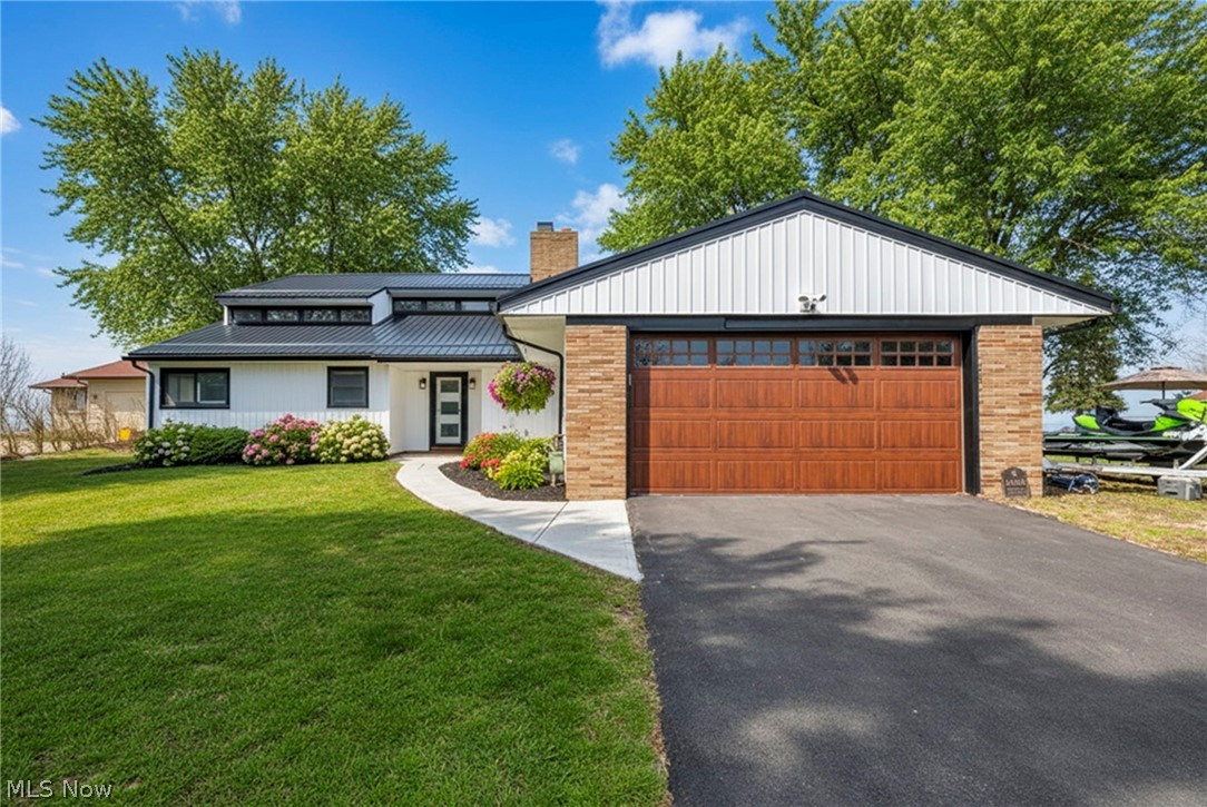 32321 Lake Shore Boulevard Willowick OH 44095