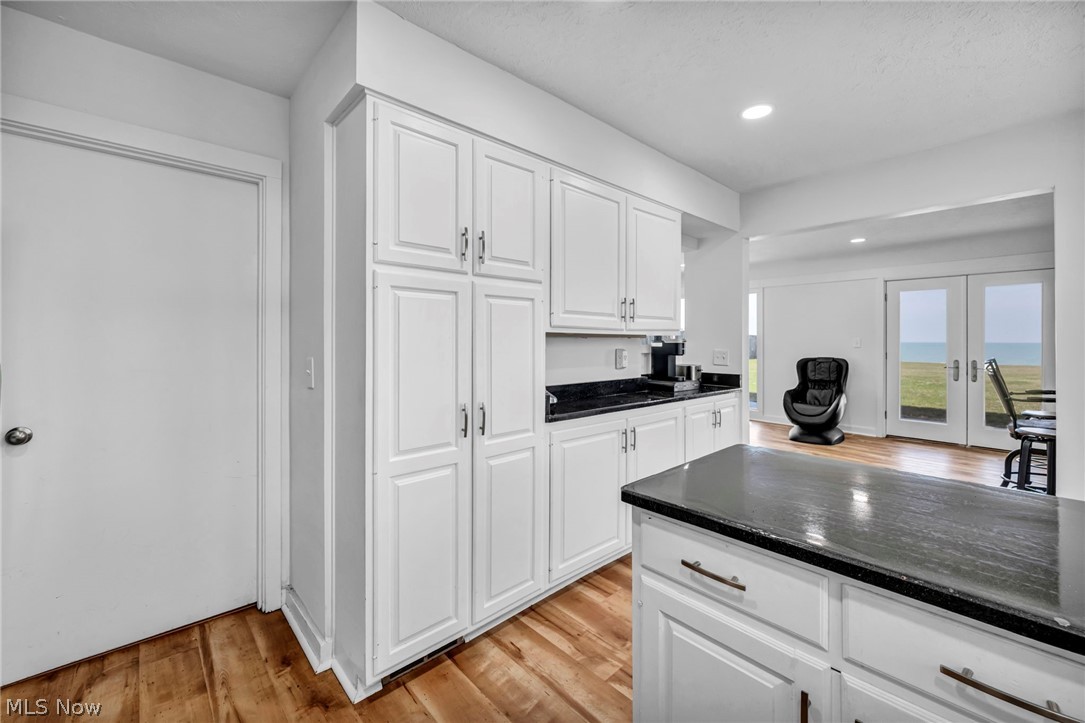 32321 Lake Shore Boulevard Willowick OH 44095