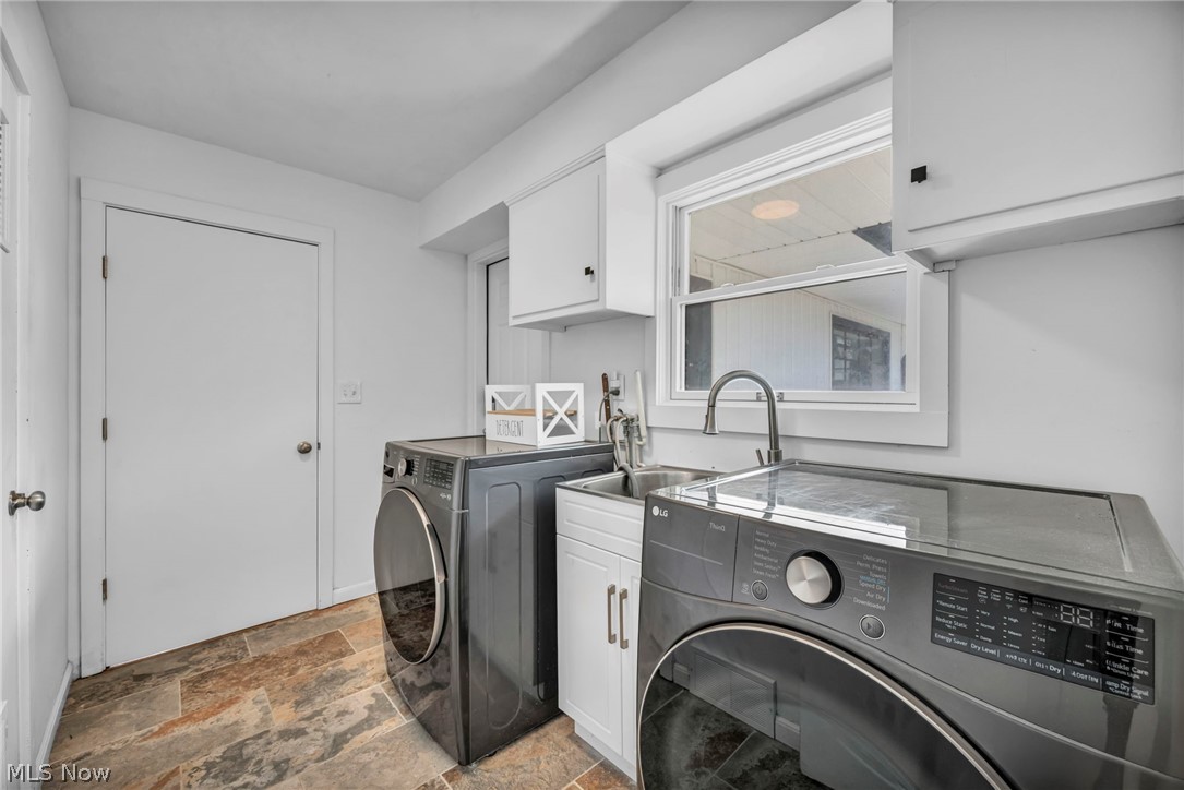 32321 Lake Shore Boulevard Willowick OH 44095