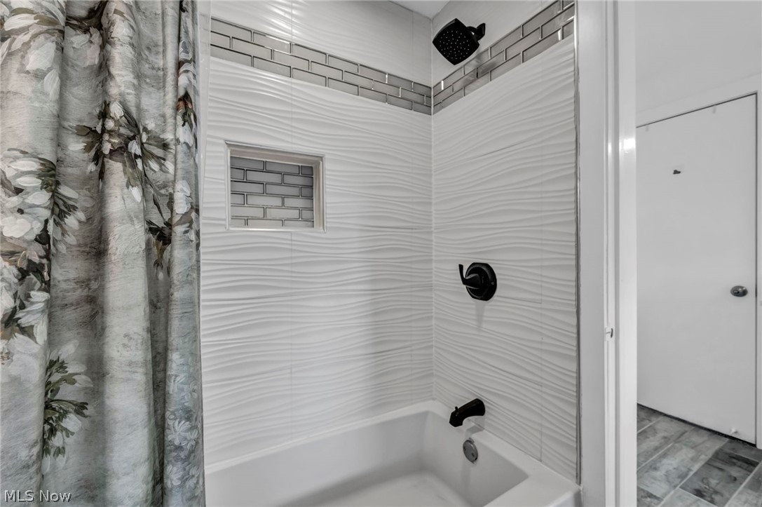 32321 Lake Shore Boulevard Willowick OH 44095