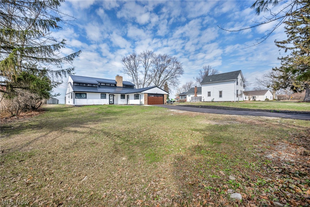 32321 Lake Shore Boulevard Willowick OH 44095
