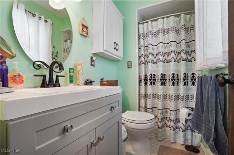 1601 Raywood Road Alliance OH 44601