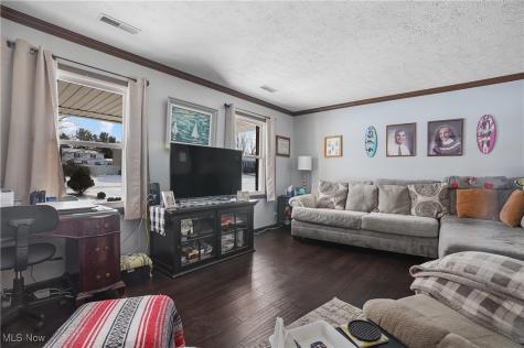 1601 Raywood Road Alliance OH 44601