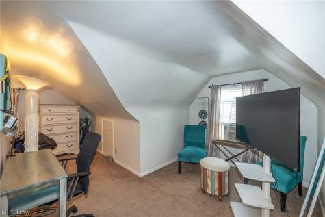 17690 Mapleboro Avenue Maple Heights OH 44137