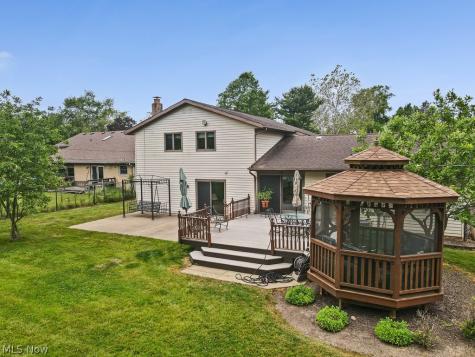7075 Big Creek Parkway Middleburg Heights OH 44130