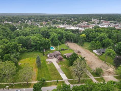 7075 Big Creek Parkway Middleburg Heights OH 44130
