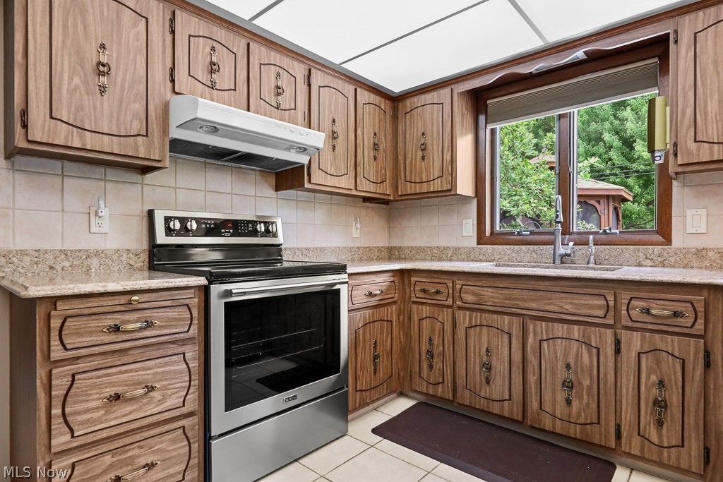 7075 Big Creek Parkway Middleburg Heights OH 44130