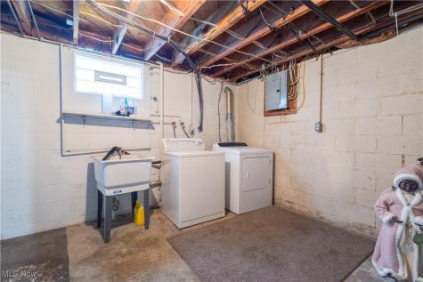 218 Pico Street Steubenville OH 43952