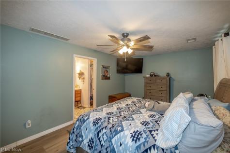 33709 Brokaw Road Columbia Station OH 44028