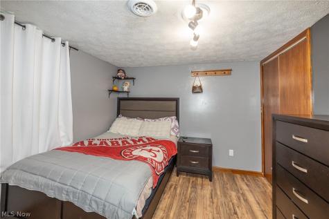 33709 Brokaw Road Columbia Station OH 44028