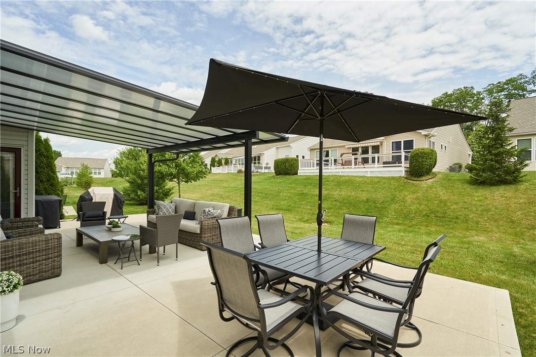 527 Arbor Lane Copley OH 44321