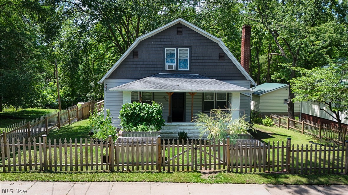 326 N Columbus Avenue Wooster OH 44691
