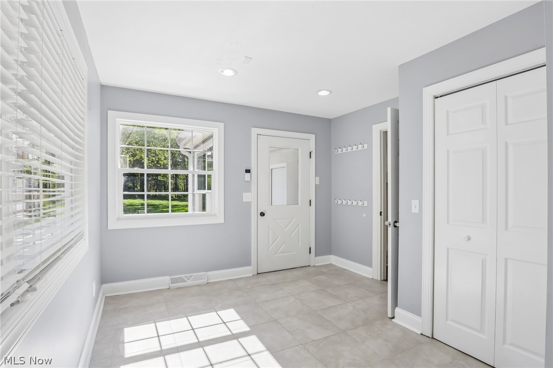 27473 Dellwood Drive Westlake OH 44145