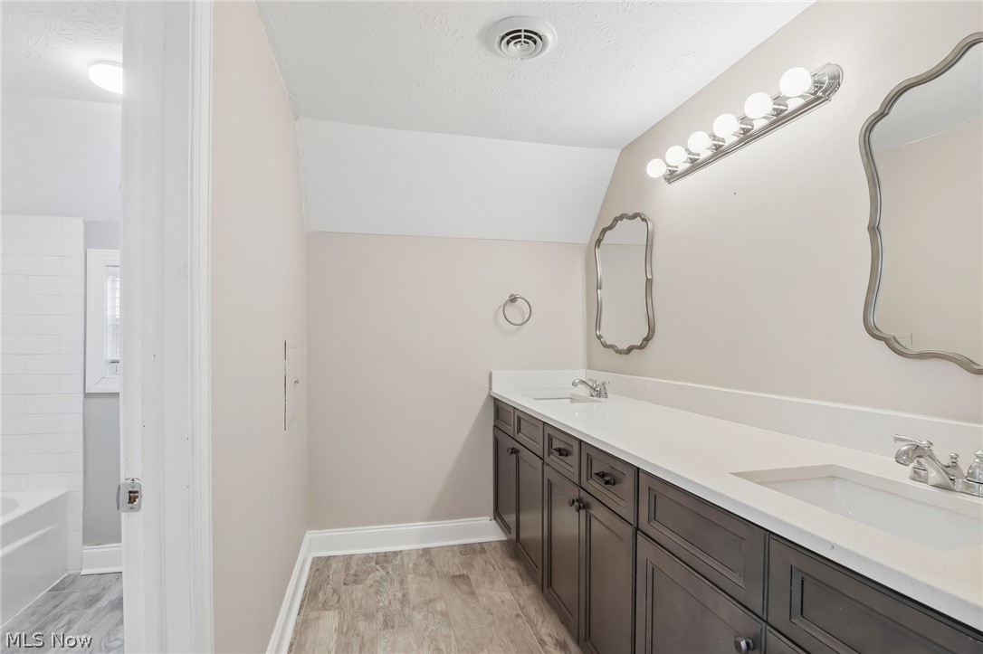 27473 Dellwood Drive Westlake OH 44145
