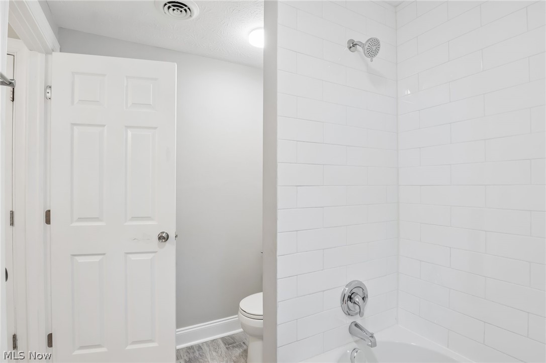 27473 Dellwood Drive Westlake OH 44145