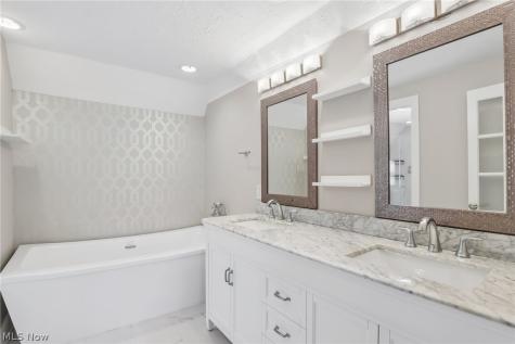 27473 Dellwood Drive Westlake OH 44145