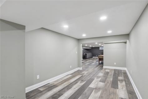 27473 Dellwood Drive Westlake OH 44145